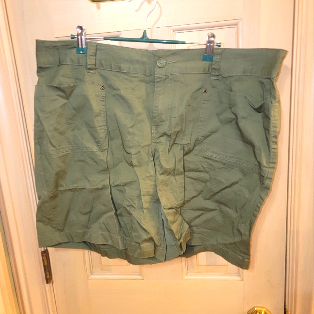 Womens Plus Sz 18 Lane Bryant Olive Green Shorts Casual Comfort